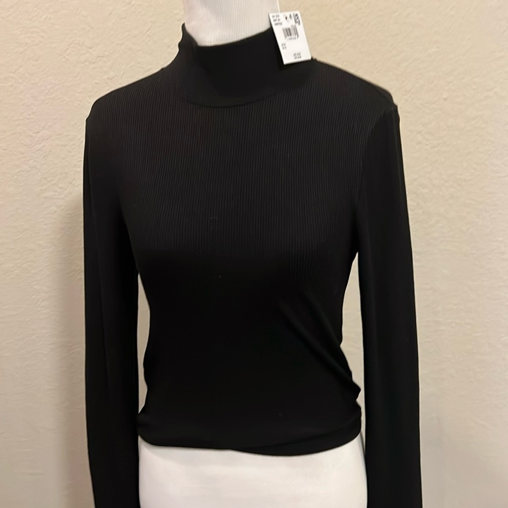 NWT American Eagle sz MED cropped waffle textured turtleneck